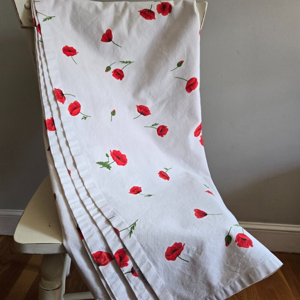 Le Telerie Toscana Red Poppy Flower Cotton Tablecloth - Picture 5 of 5